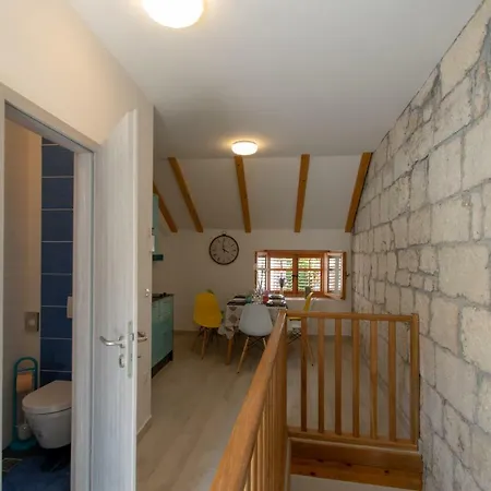 Giro Apartment